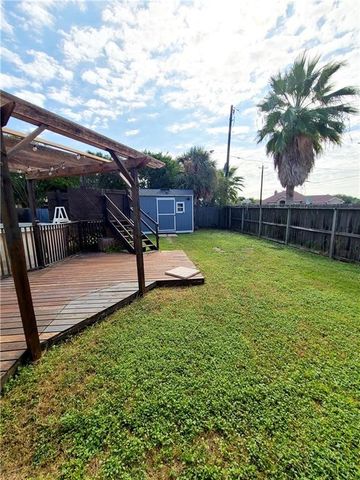 2637 Date Palm Dr, Corpus Christi, TX 78418