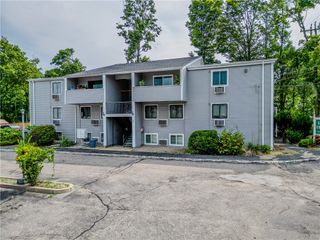 36 Cowesett Avenue 12, West Warwick, RI 02893
