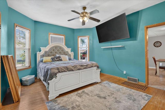422 S Washington Street, Janesville, WI 53548