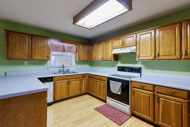 820 Jay Ln, Lascassas, TN 37085