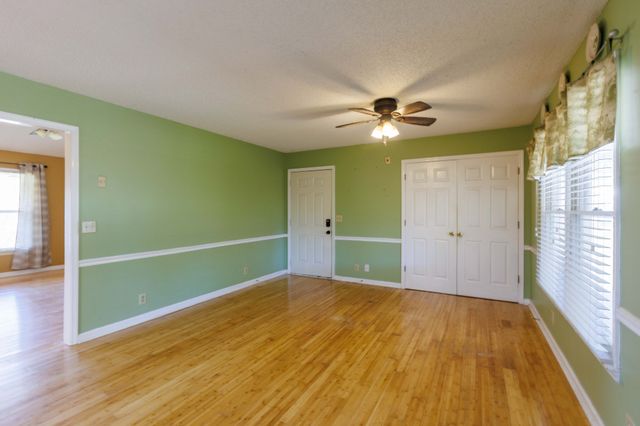 820 Jay Ln, Lascassas, TN 37085