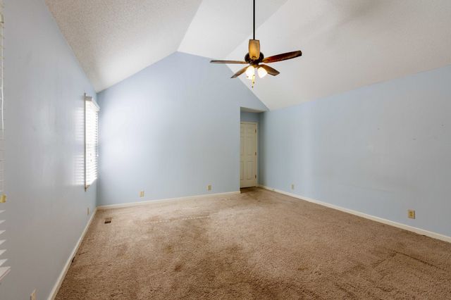 820 Jay Ln, Lascassas, TN 37085