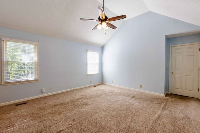 820 Jay Ln, Lascassas, TN 37085