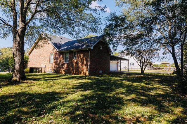 820 Jay Ln, Lascassas, TN 37085