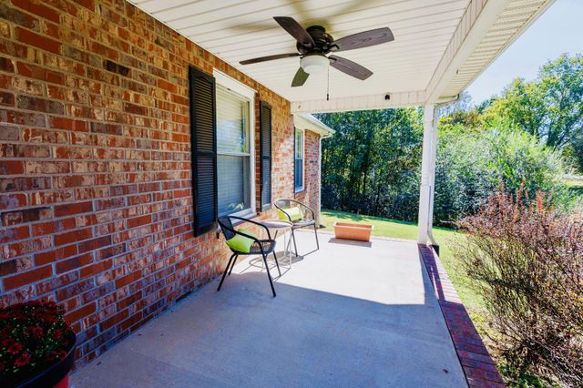 820 Jay Ln, Lascassas, TN 37085