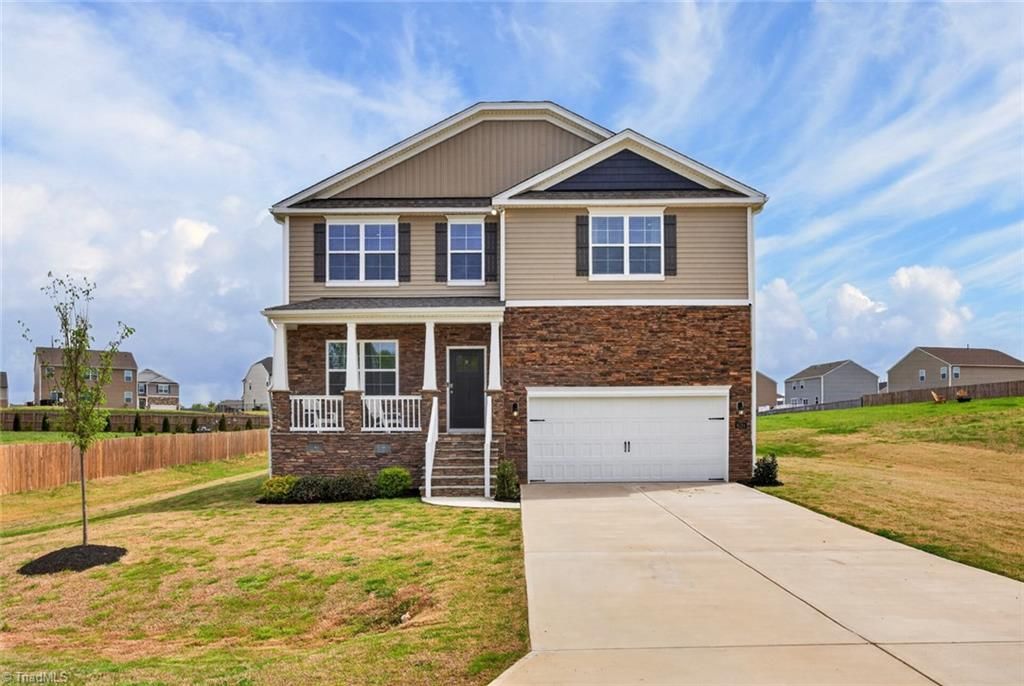 8524 Cripple gate Trace, Browns Summit, NC 27214