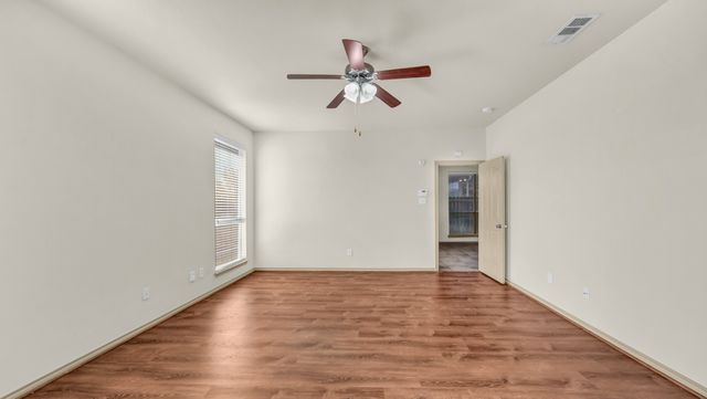 5401 Grayson Ridge Drive, Fort Worth, TX 76179