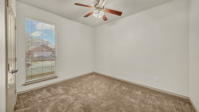 5401 Grayson Ridge Drive, Fort Worth, TX 76179