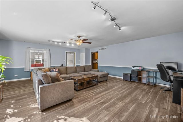 1705 Poplar Avenue, Hanover Park, IL 60133