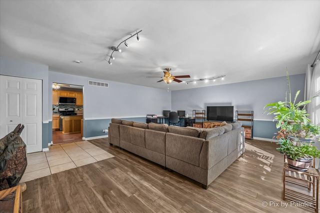 1705 Poplar Avenue, Hanover Park, IL 60133