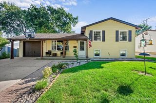 1705 Poplar Avenue, Hanover Park, IL 60133