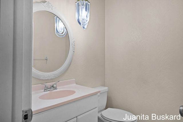 4106 North Norway Street Se, City Of Kentwood, MI 49546