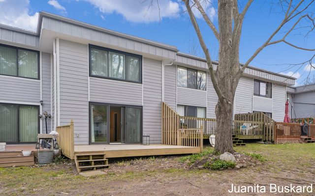 4106 North Norway Street Se, City Of Kentwood, MI 49546