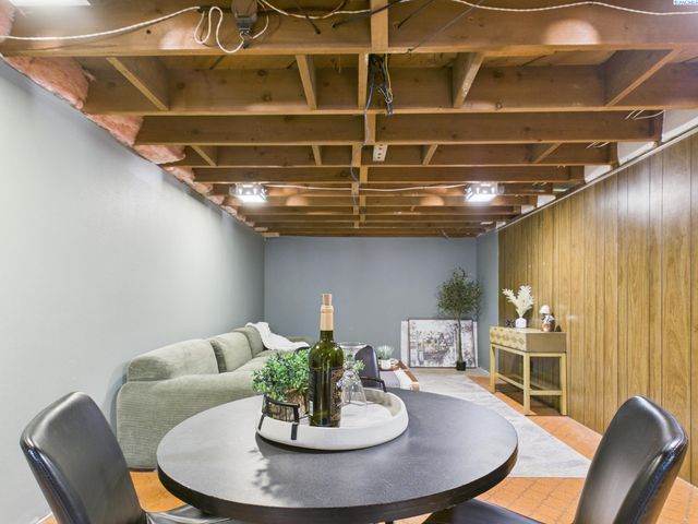 1108 Torbett St, Richland, WA 99354