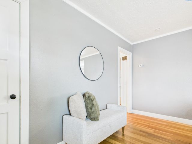 1108 Torbett St, Richland, WA 99354