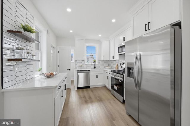 7352 SOMMERS RD, Philadelphia, PA 19138