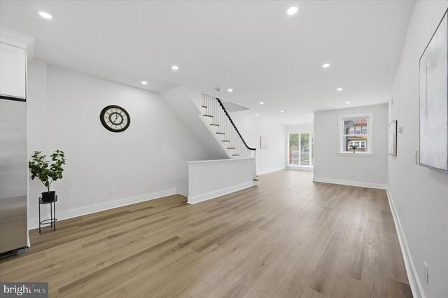 7352 SOMMERS RD, Philadelphia, PA 19138