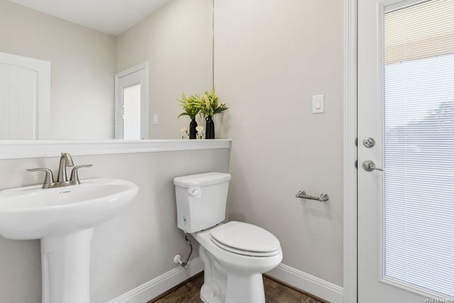 3337 Harvest View, Marion, TX 78124