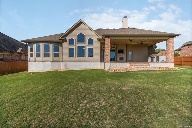 3337 Harvest View, Marion, TX 78124