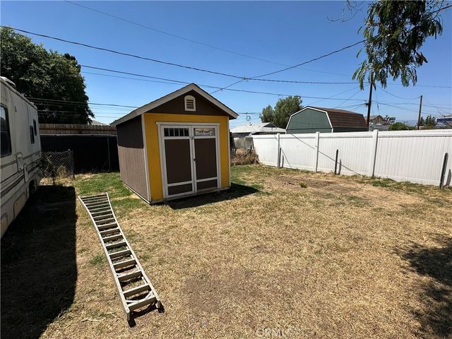 10396 Mountain View, Loma Linda, CA 92354