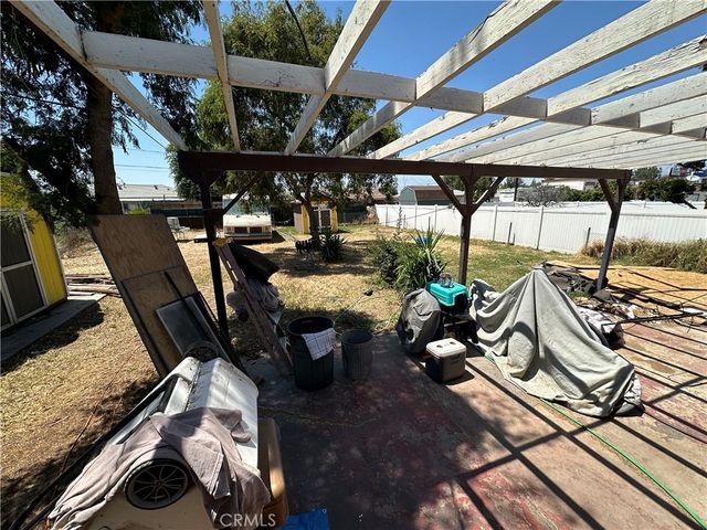 10396 Mountain View, Loma Linda, CA 92354