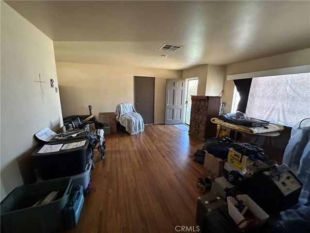 10396 Mountain View, Loma Linda, CA 92354