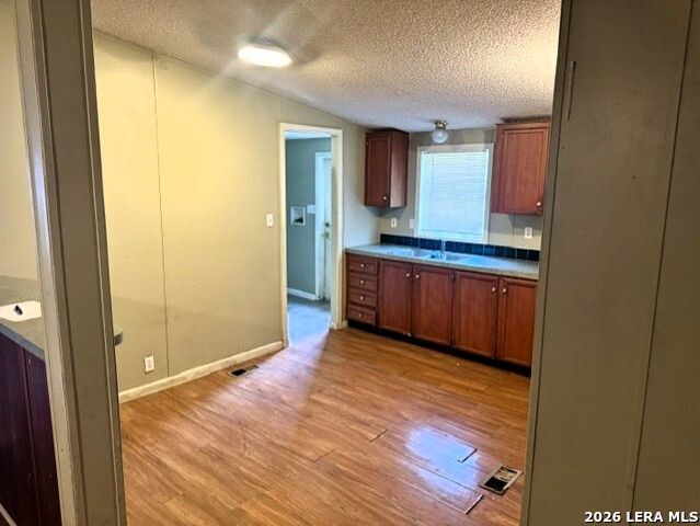 165 County Road 6751, Devine, TX 78016