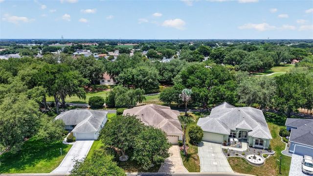 542 LOMA PASEO DRIVE, The Villages, FL 32159