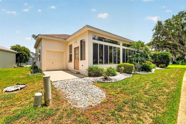 542 LOMA PASEO DRIVE, The Villages, FL 32159