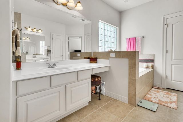 2322 Vinemead Court, Katy, TX 77450