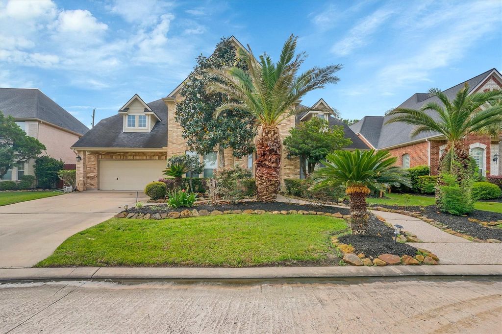 2322 Vinemead Court, Katy, TX 77450