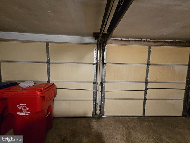 980 MARSHALL DR, Warminster, PA 18974