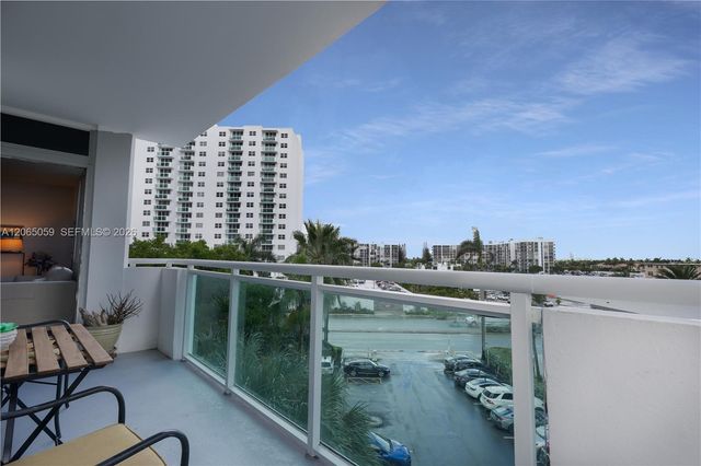 3001 S Ocean Drive 443, Hollywood, FL 33019
