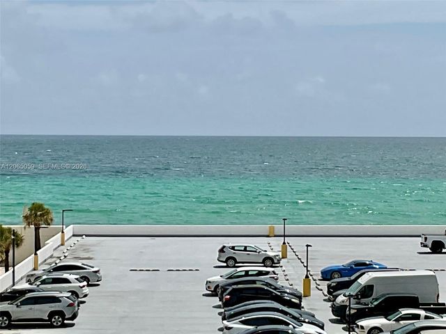 3001 S Ocean Drive 443, Hollywood, FL 33019