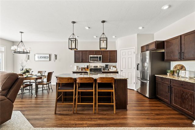 2160 Prestwick Bend, Miamisburg, OH 45342