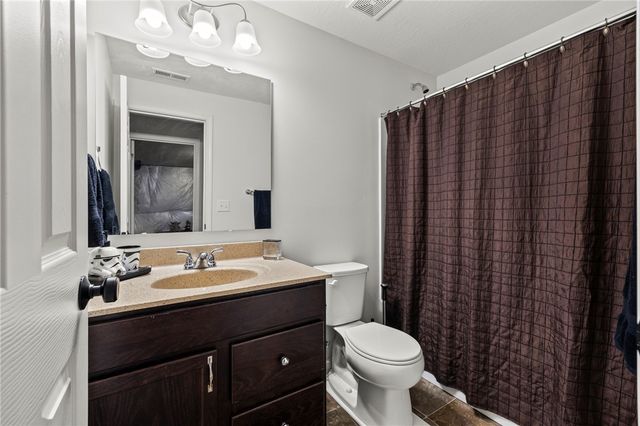 2160 Prestwick Bend, Miamisburg, OH 45342