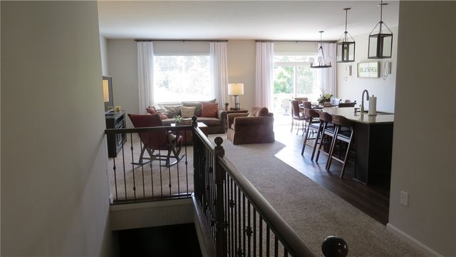 2160 Prestwick Bend, Miamisburg, OH 45342