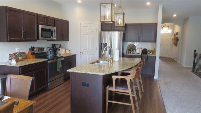 2160 Prestwick Bend, Miamisburg, OH 45342