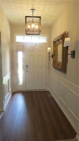 2160 Prestwick Bend, Miamisburg, OH 45342