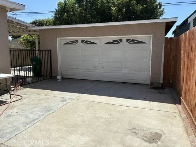 5915 Lemon, Long Beach, CA 90805