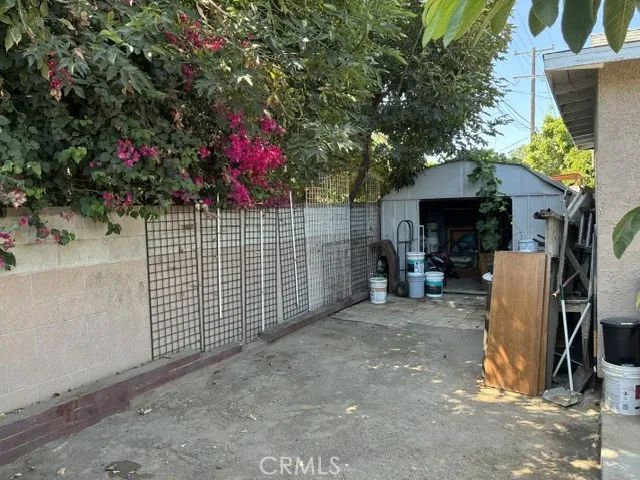 5915 Lemon, Long Beach, CA 90805