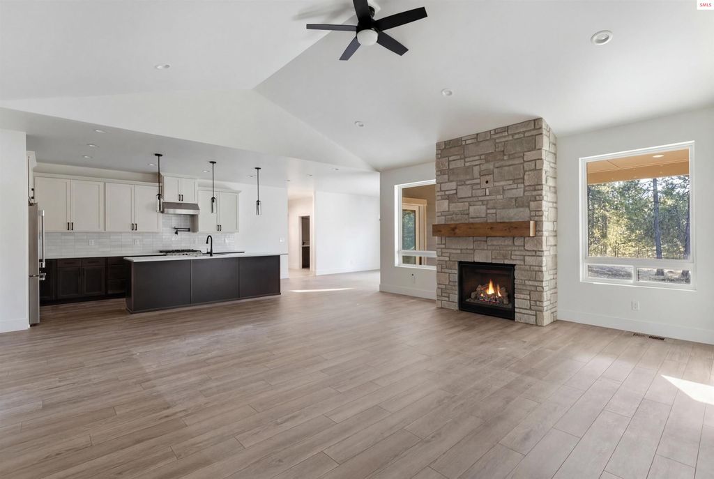 150 Atlanta Way, Spirit Lake, ID 83869 photo 2