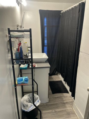 14122 Mendota Street, Detroit, MI 48238