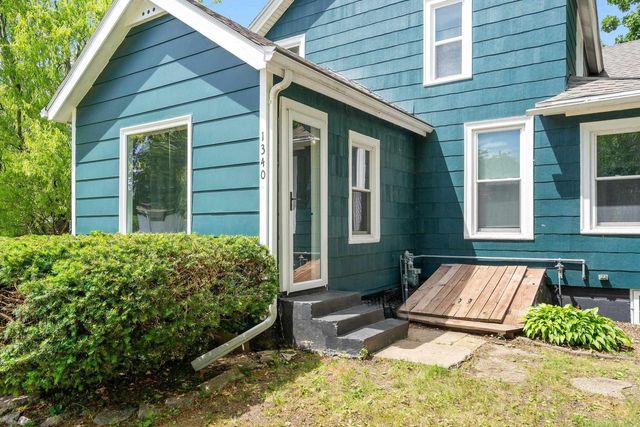 1340 CAMBRIDGE AVENUE, Oshkosh, WI 54902