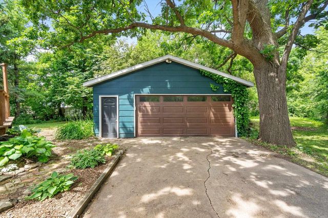 1340 CAMBRIDGE AVENUE, Oshkosh, WI 54902