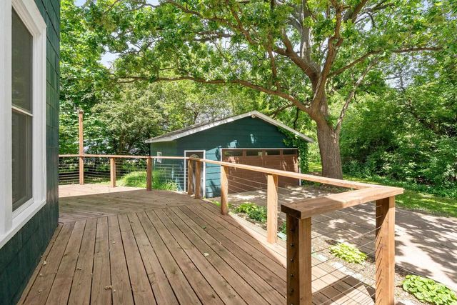 1340 CAMBRIDGE AVENUE, Oshkosh, WI 54902