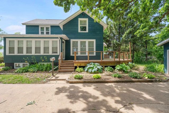 1340 CAMBRIDGE AVENUE, Oshkosh, WI 54902