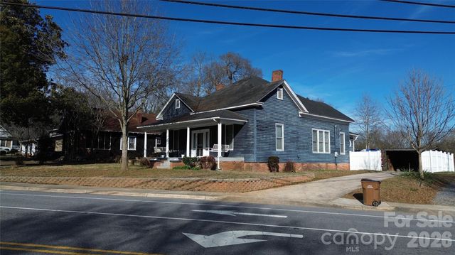 331 S Laurel Street, Lincolnton, NC 28092