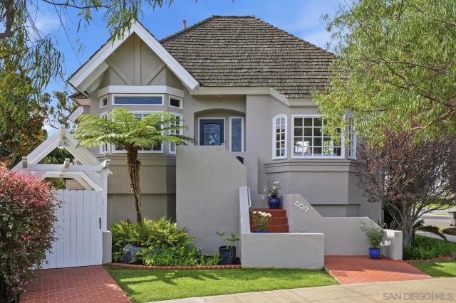 945 Bay Circle, Coronado, CA 92118