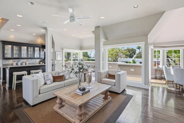 945 Bay Circle, Coronado, CA 92118